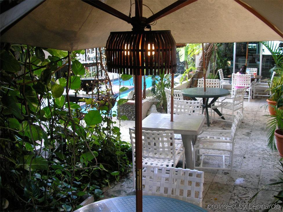 Oceana Hostal Playero ซานฮวน ภายนอก รูปภาพ