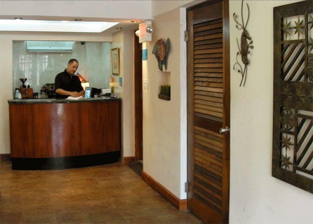 Oceana Hostal Playero ซานฮวน ภายนอก รูปภาพ